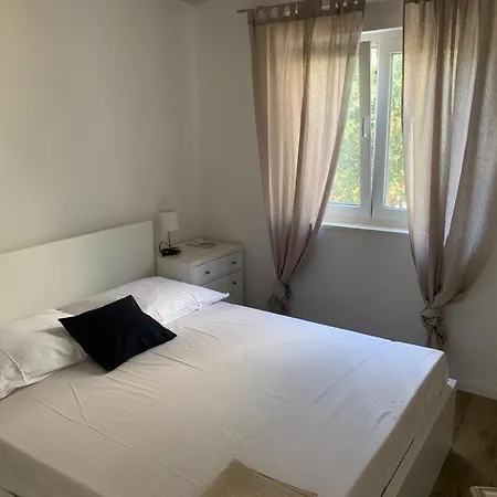 Twenty2-punat Apartment *